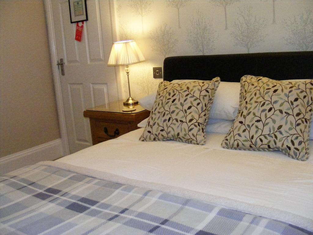 Birchleigh Guest House Grange-over-Sands Zewnętrze zdjęcie